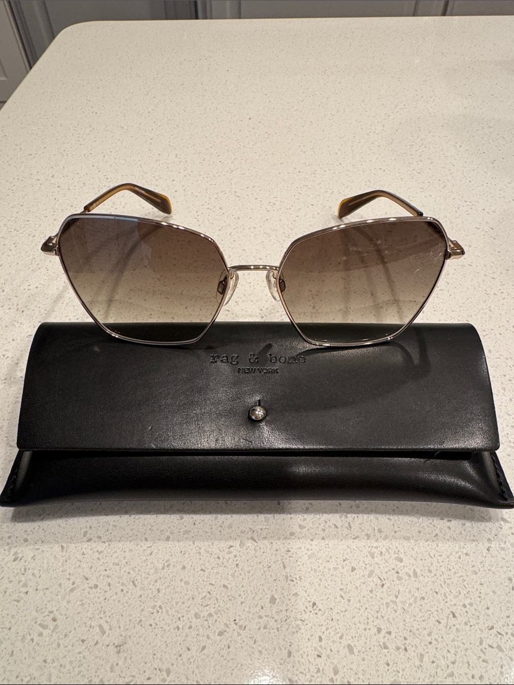 rag & bone Gold Frame Sunglasses with Brown Gradient Lenses